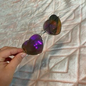 Multicolor Heart Shaped Avaiator Sunglasses